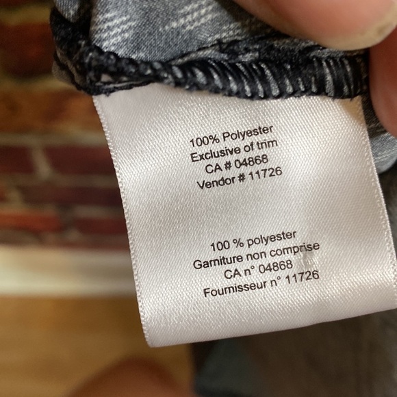 MEC Slip On Lightweight Short Sleeve Dress Size S - Picture 9 of 11